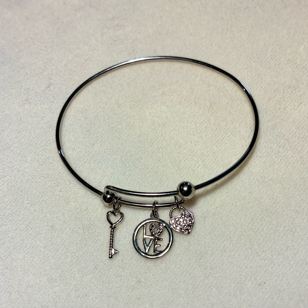 Expandable SilverTone Charm Bangle | Love, Lock & Key